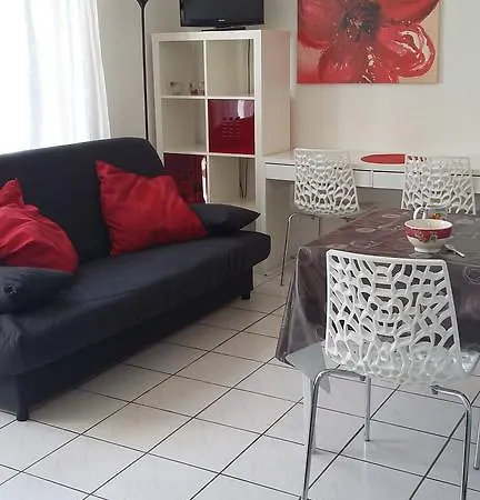 Quais & Marina Апартаменты
