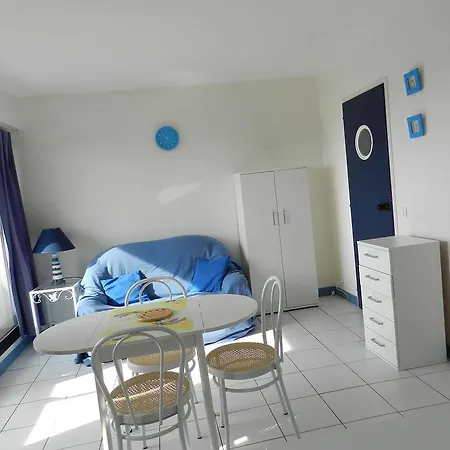 Quais & Marina Апартаменты *